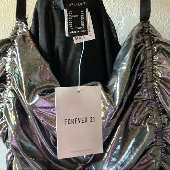 NWT Forever 21 Metallic Silver Draped Halter Top - Picture 2 of 6